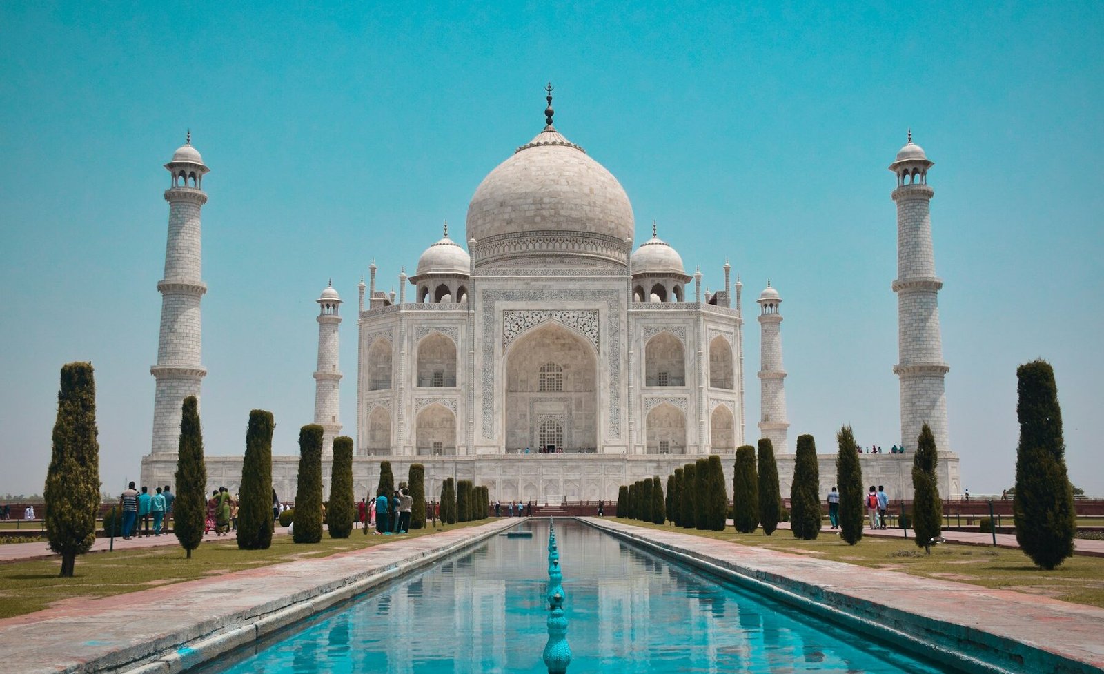 Agra & the Taj Mahal travel landscape