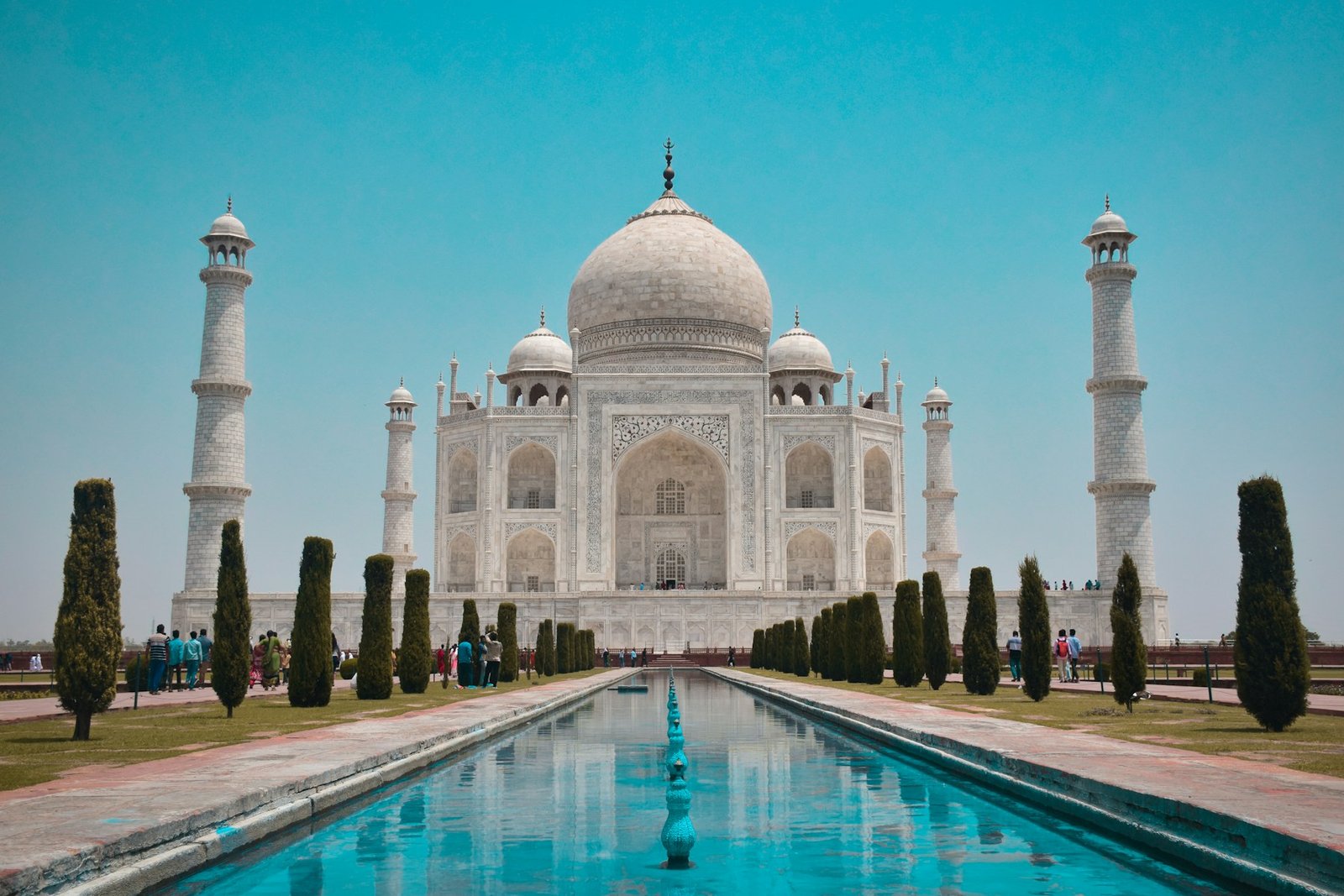 Agra & the Taj Mahal travel landscape