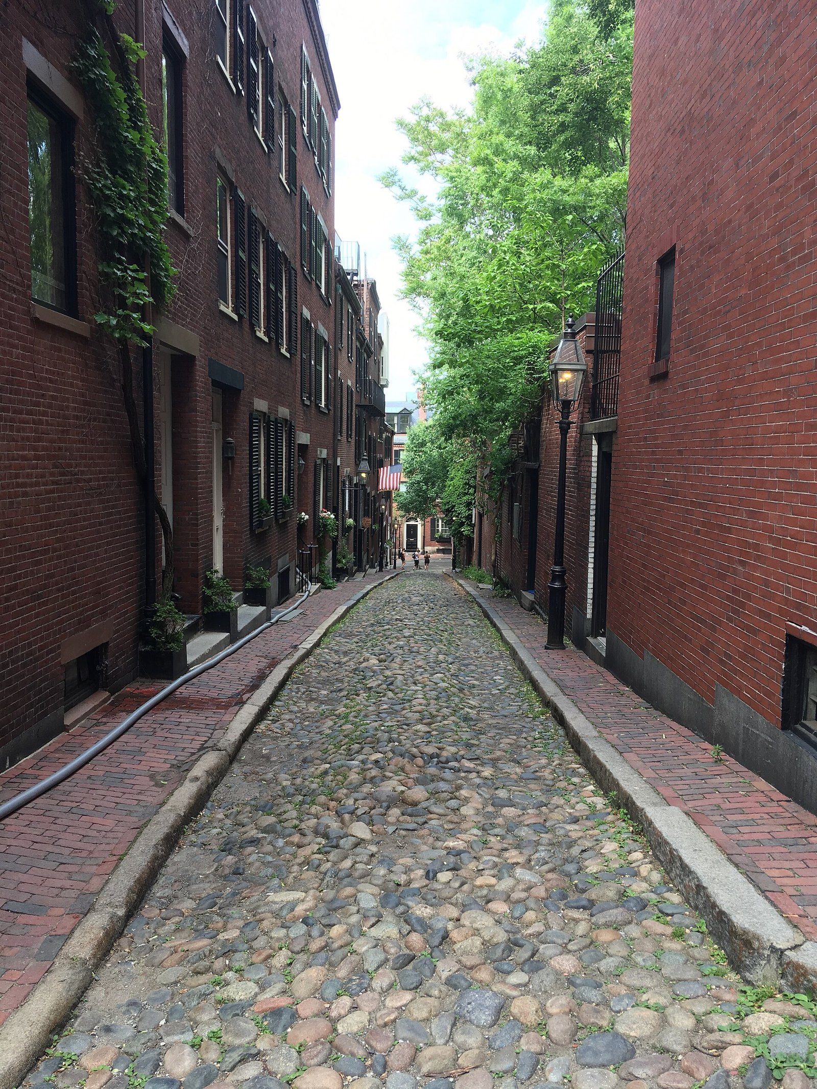 Brick homes and cobblestones in Beacon Hill