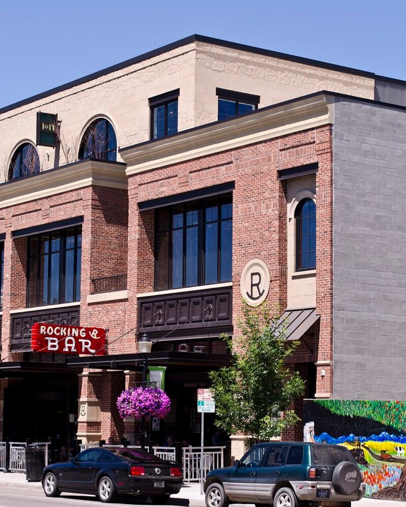 Bozeman Travel Guide: Costs & 5-Day Outdoor Itinerary