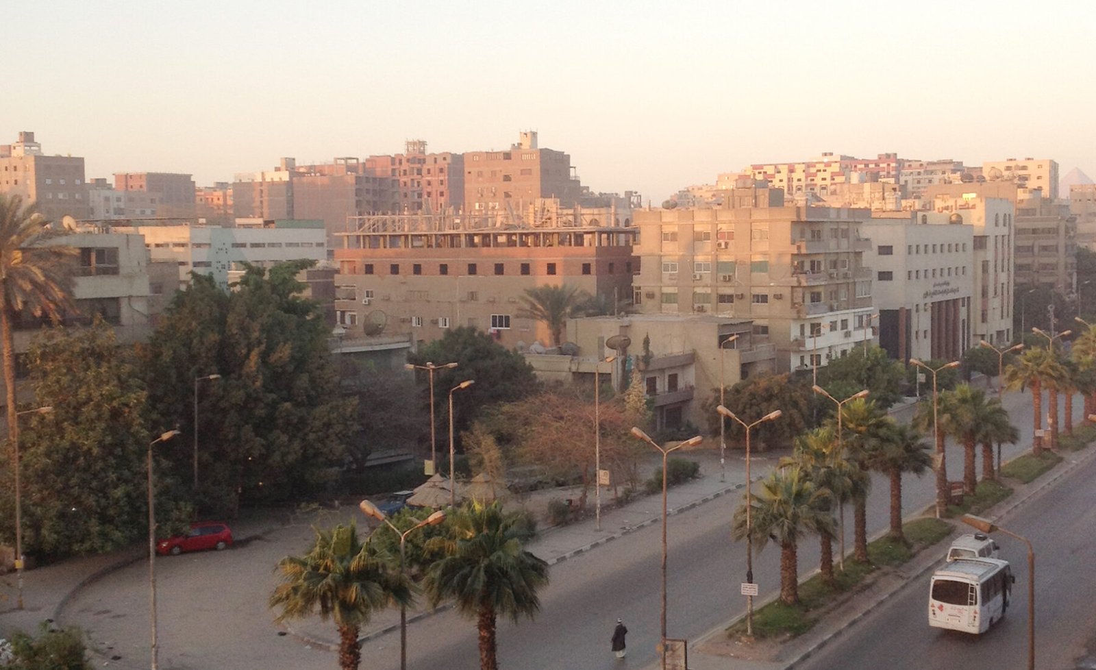 Giza in the Morning, Cairo - panoramio.jpg in Cairo & Giza