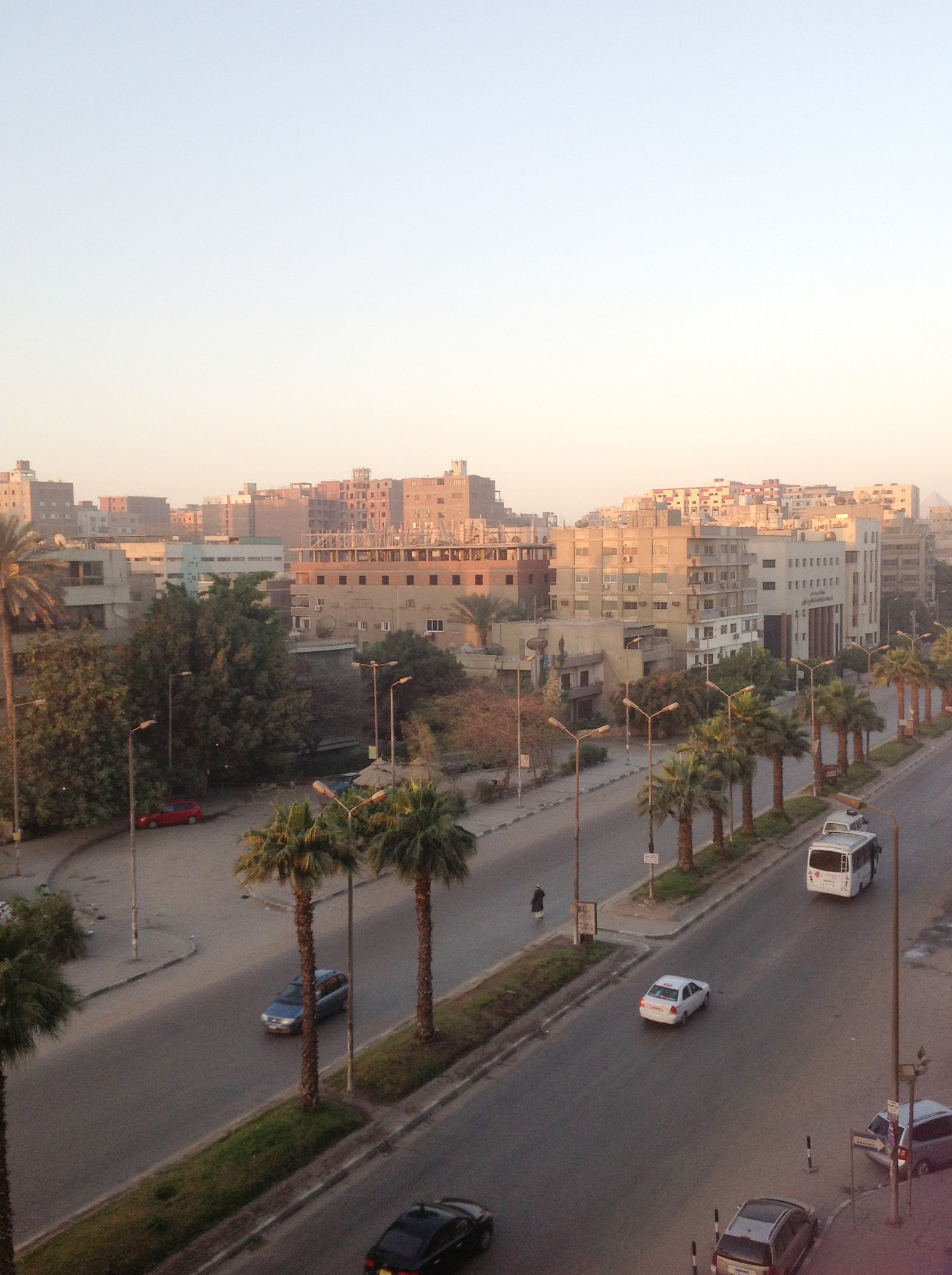 Giza in the Morning, Cairo - panoramio.jpg in Cairo & Giza