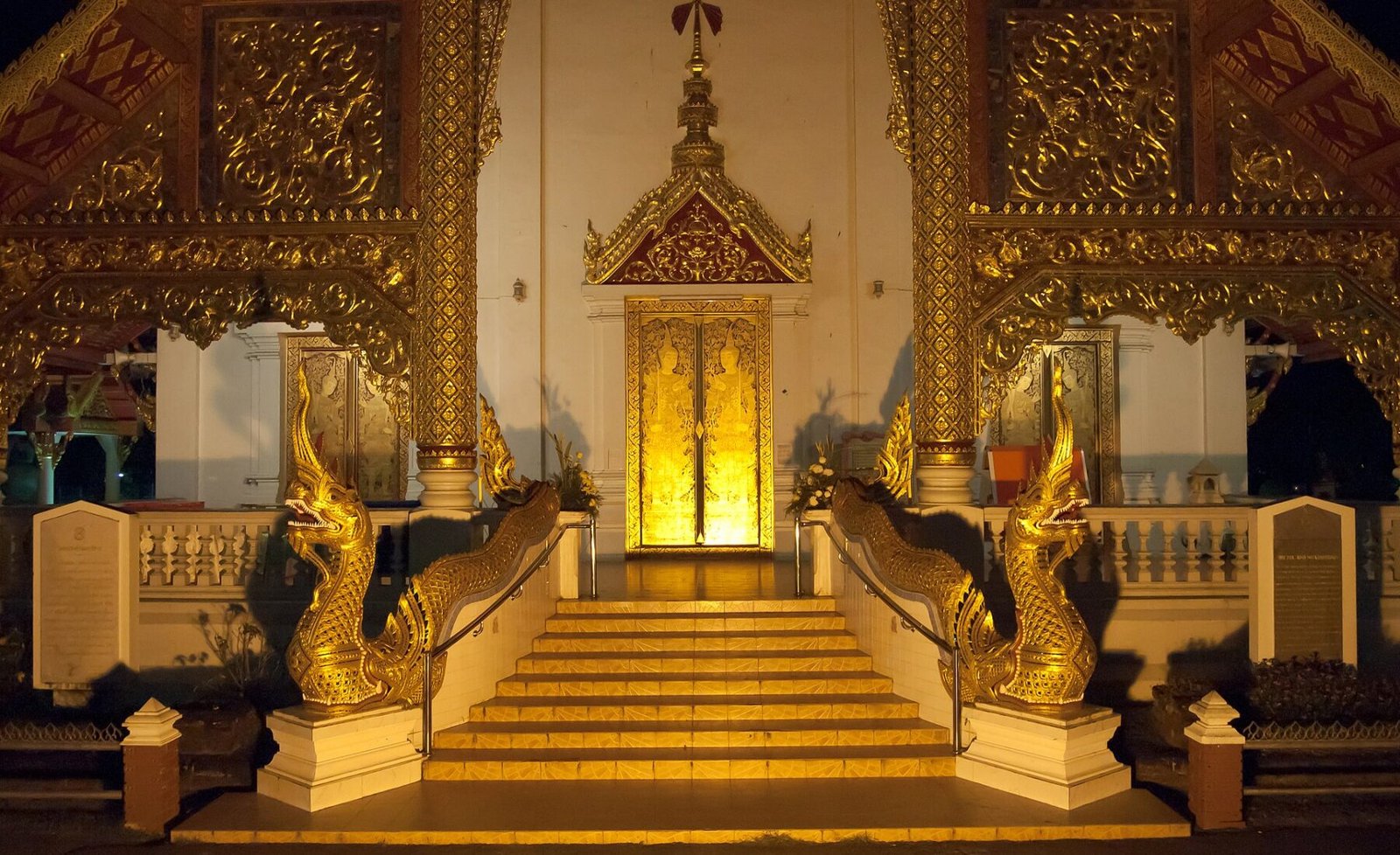 Chiang Mai, Buddhist temple, Thailand.jpg in Chiang Mai