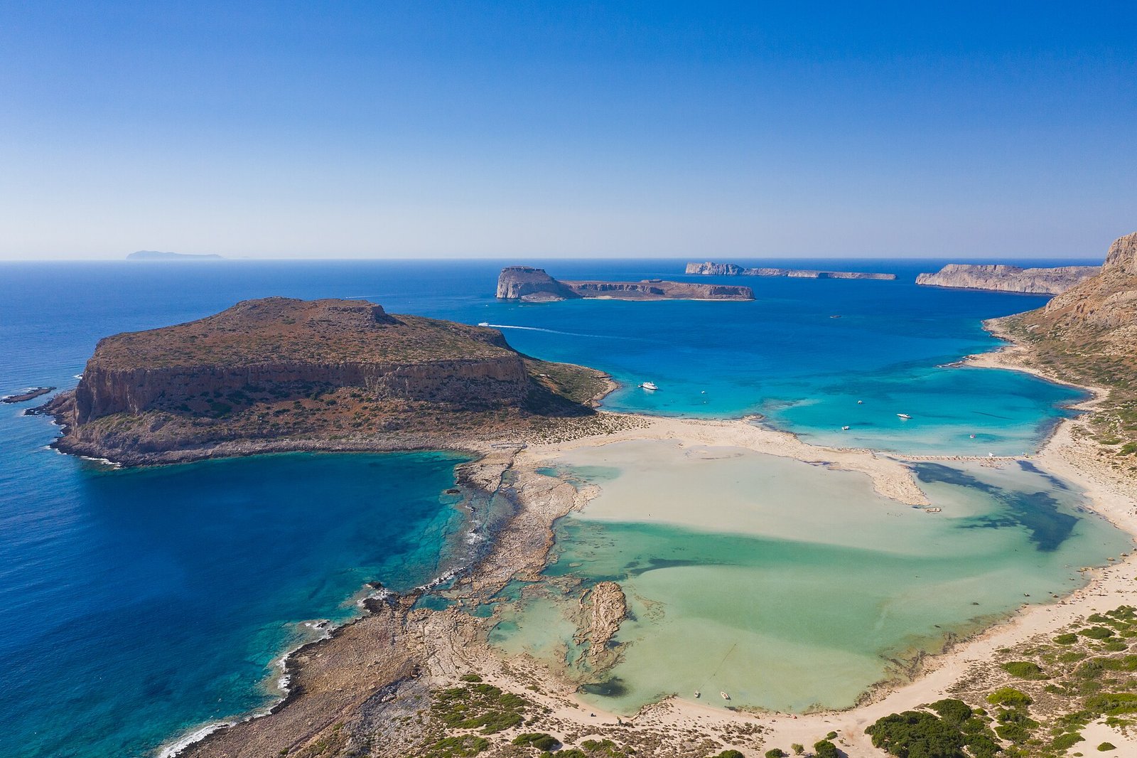 Turquoise water and pale sand at Balos Lagoon