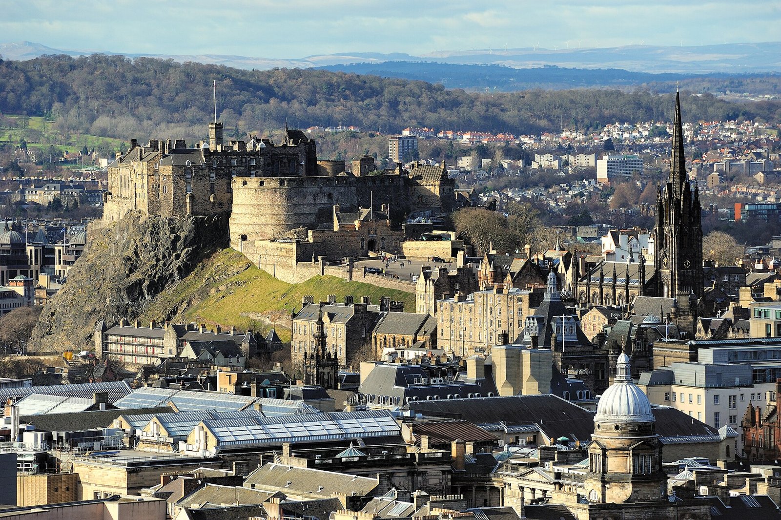 Edinburgh Castle above the city skyline