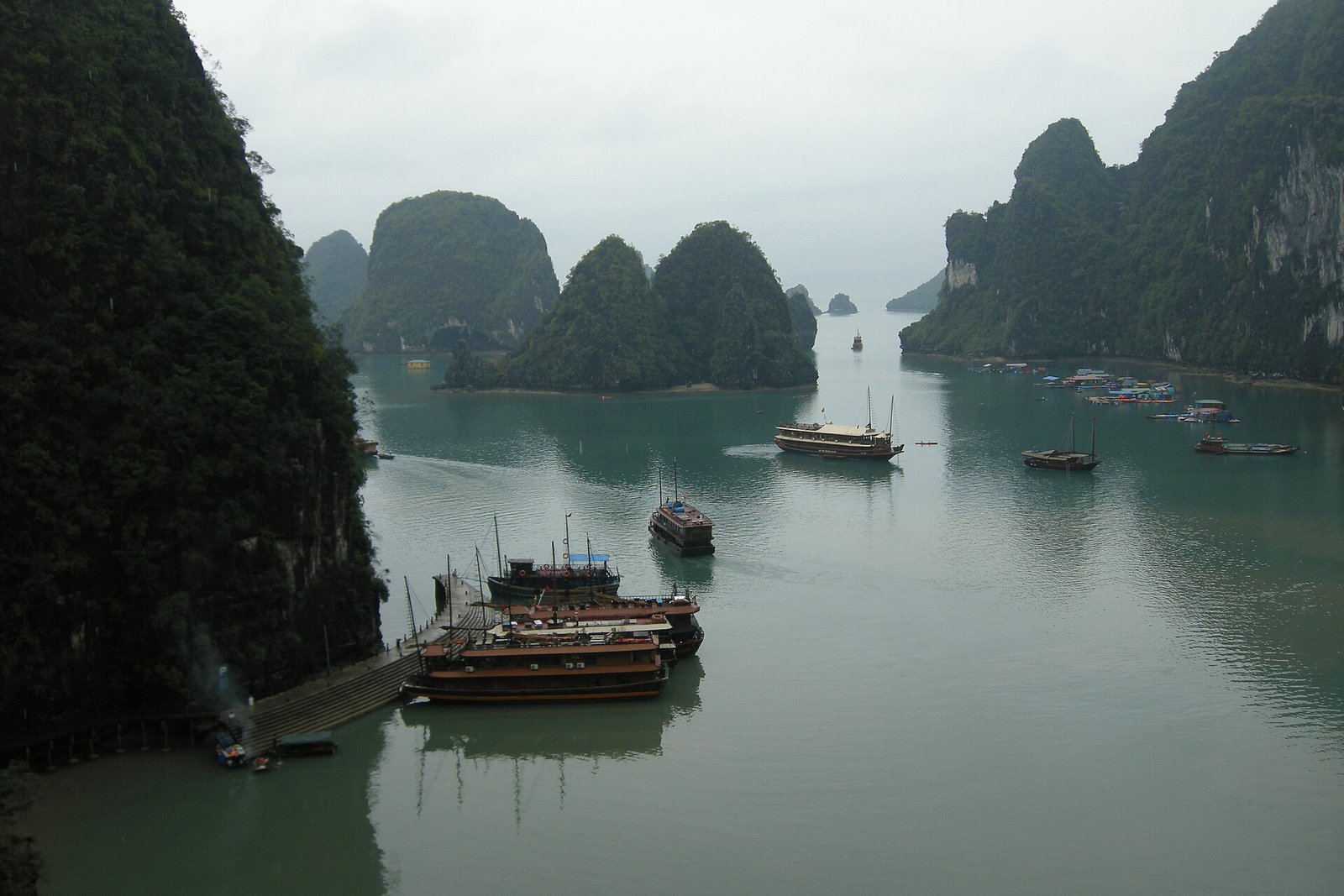 Ha Long Bay, Vietnam, View from above.jpg in Ha Long Bay