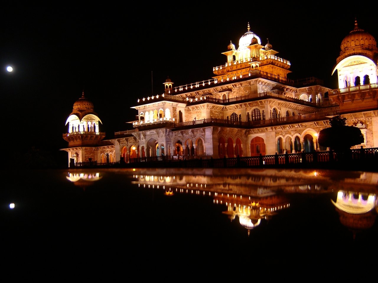 Sawai mansingh palace, jaipur.jpg in Jaipur