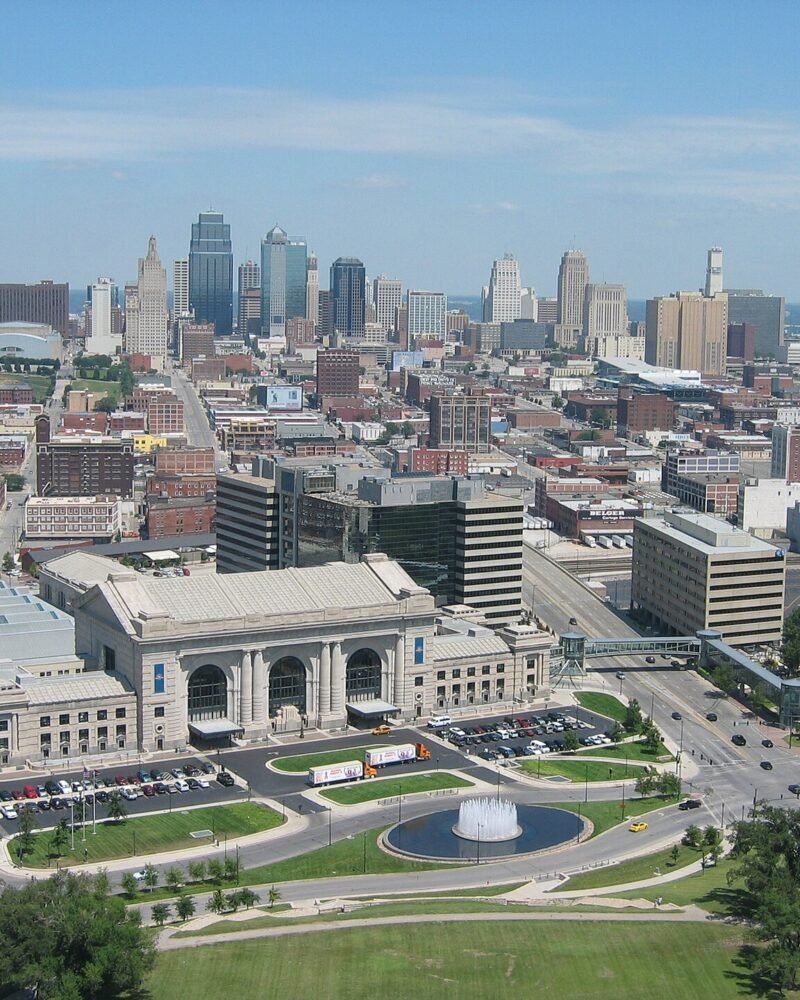 Kansas City Travel Guide: BBQ, Costs & 4-Day Itinerary