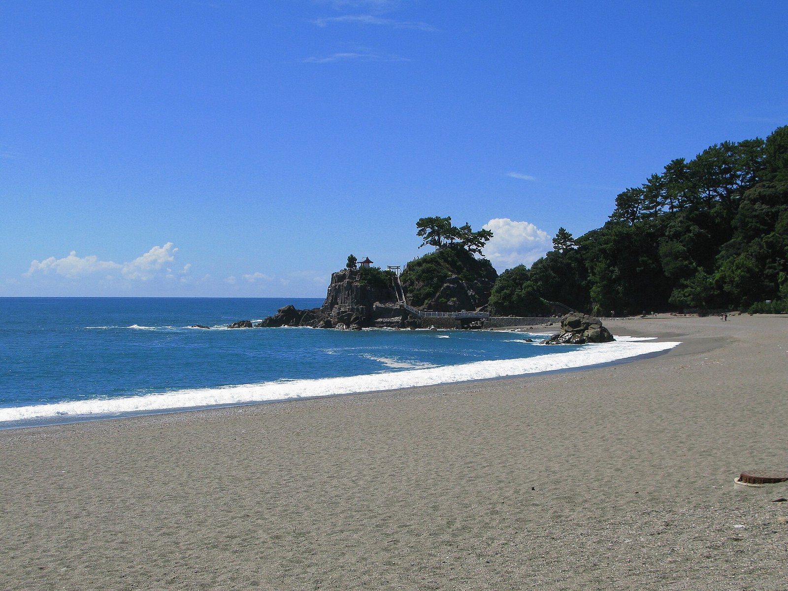 Pacific coast at Katsurahama