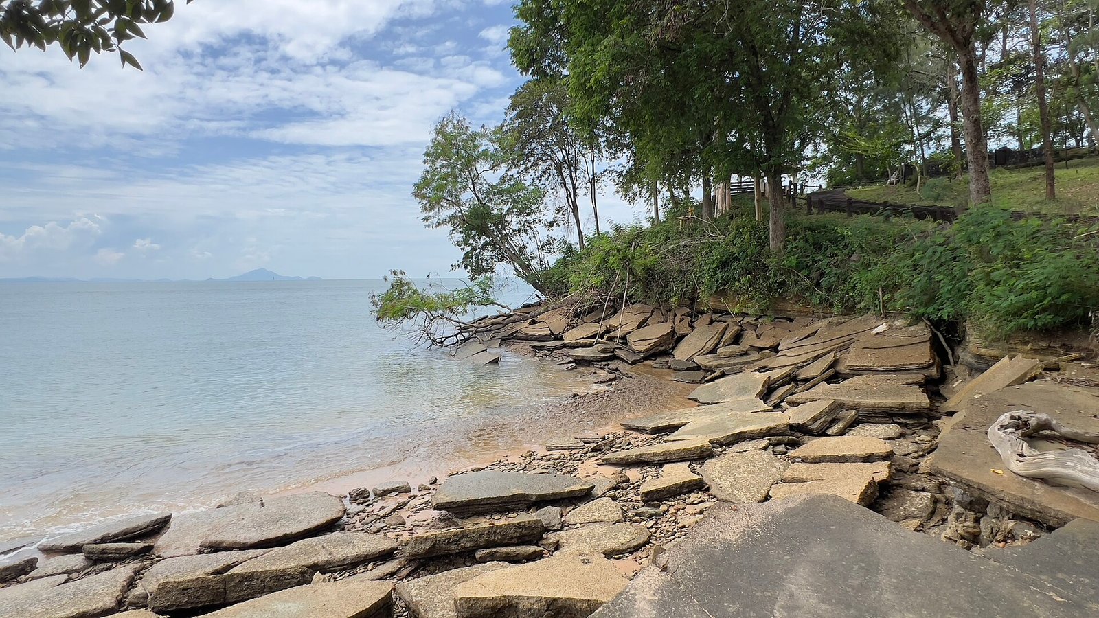 Shell Cemetery, Krabi, Thailand SF0001.jpg in Krabi
