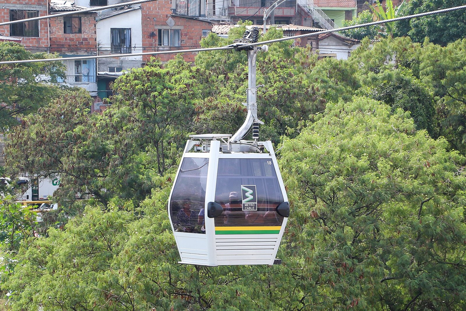 Metrocable above Medellín neighborhoods