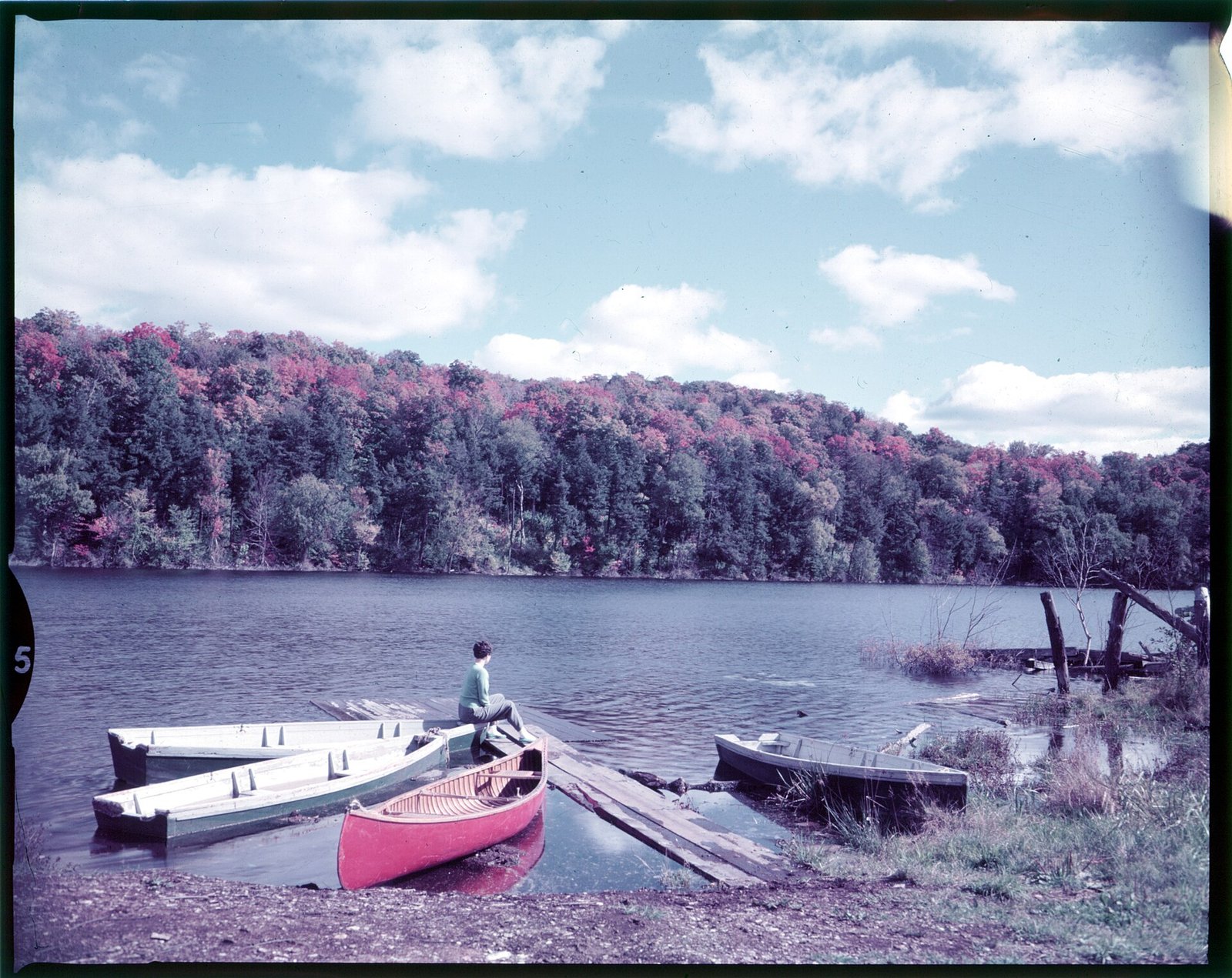 Granite shoreline beside a Muskoka lake