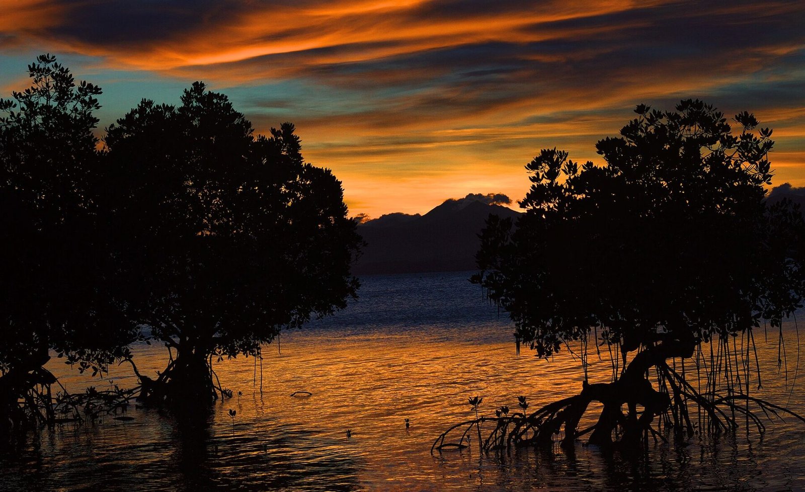 Sunset over Palawan Island.jpg in Palawan