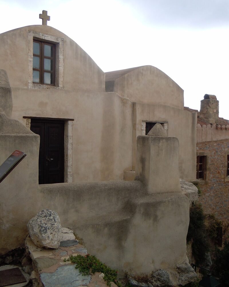 Peloponnese Road Trip Guide: Costs & 9-Day Itinerary
