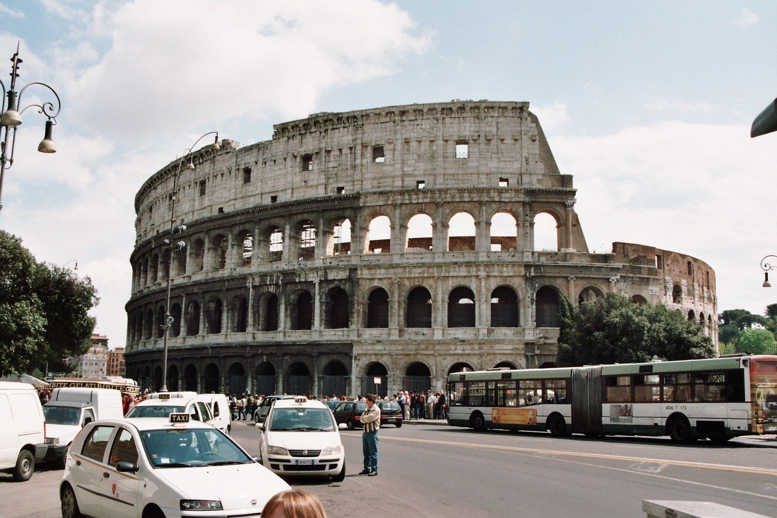 Colosseum exterior.jpg in Rome