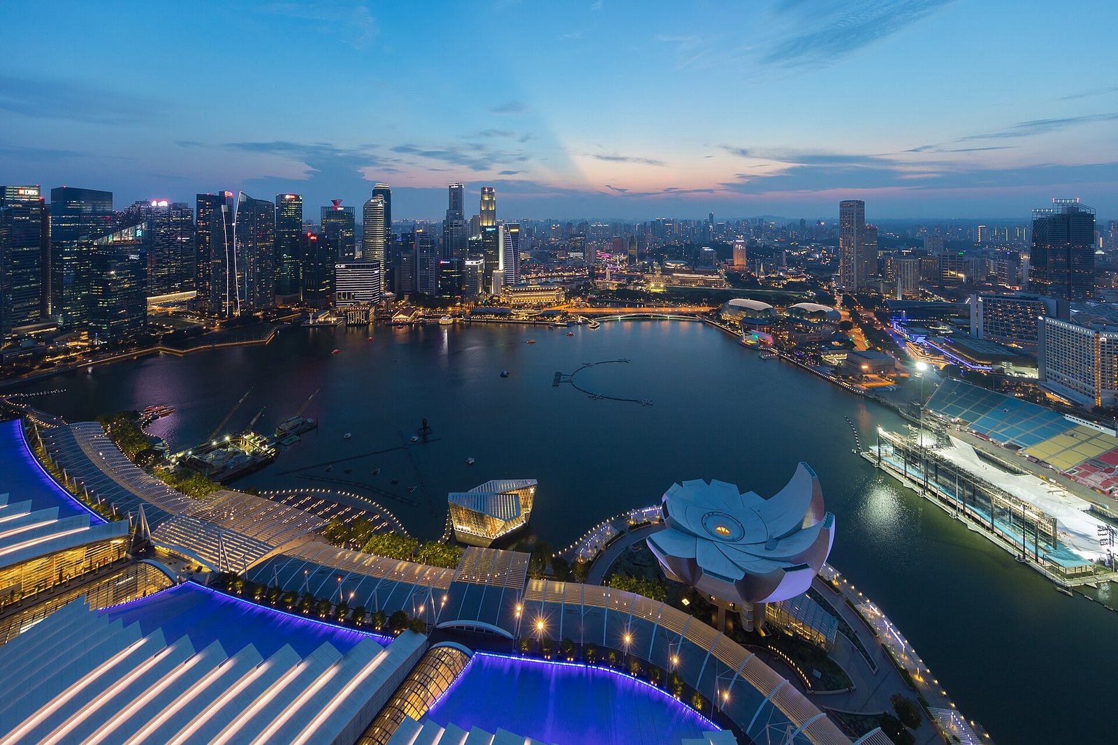 Panoramic Singapore skyline at dusk