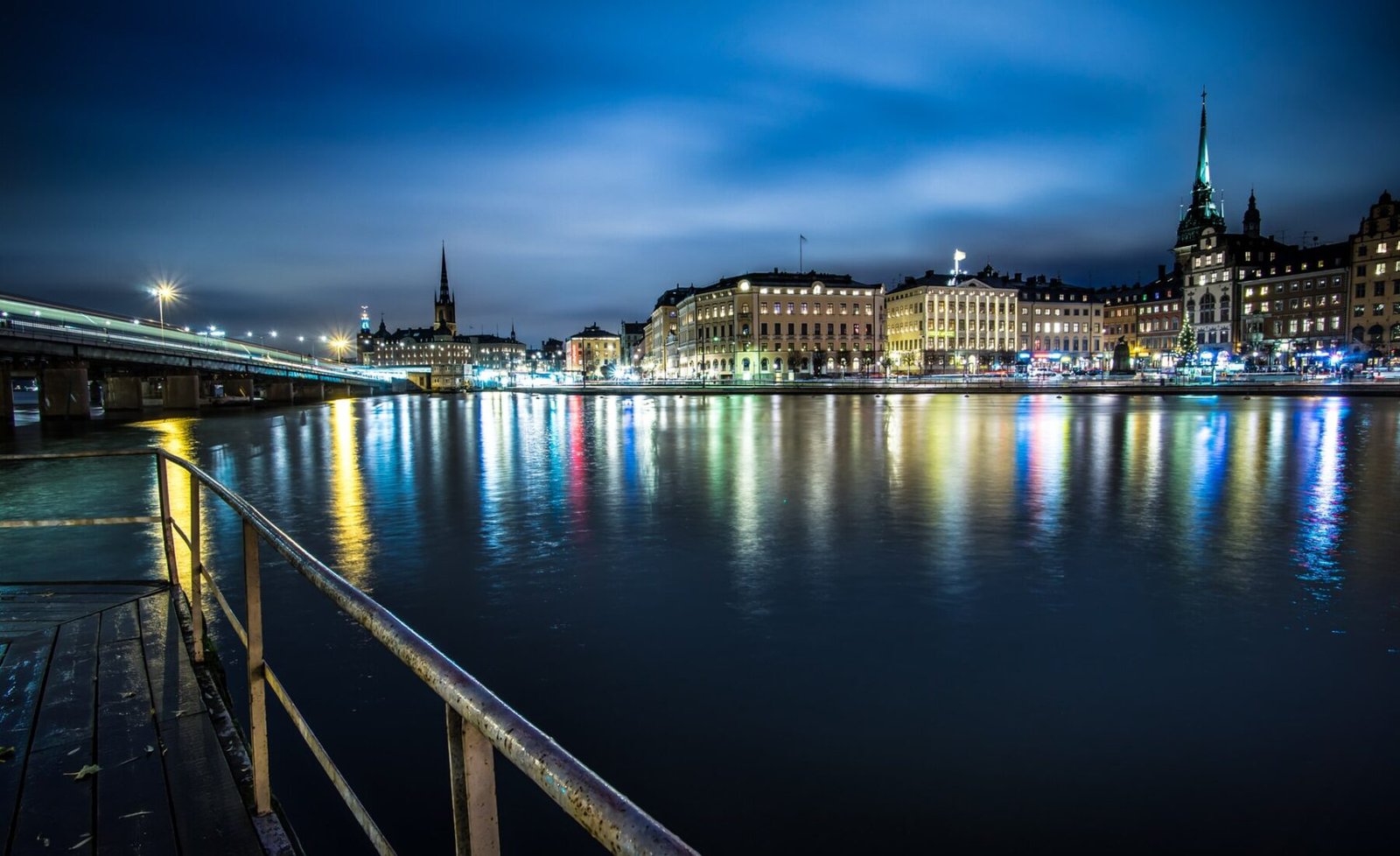 Stockholm Skyline At Night (91983391).jpeg in Stockholm
