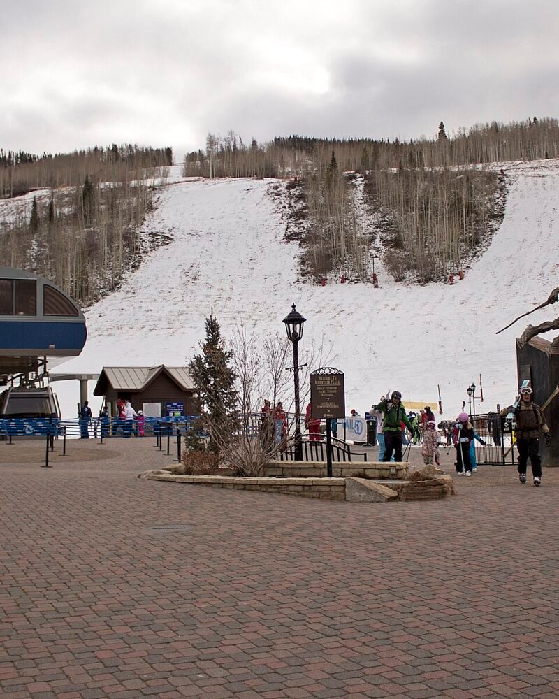 Vail Travel Guide: Costs & 5-Day Mountain Itinerary